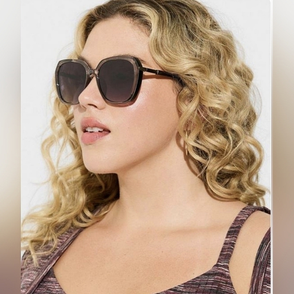 NWT Torrid Trans Cateye Sunglasses In Gray